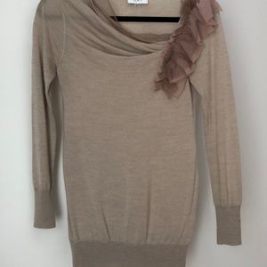 Elegant thin sweater